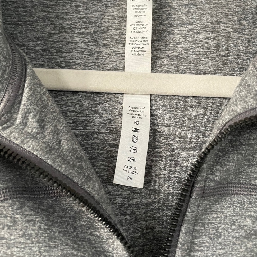 Lululemon zip jacket size 8